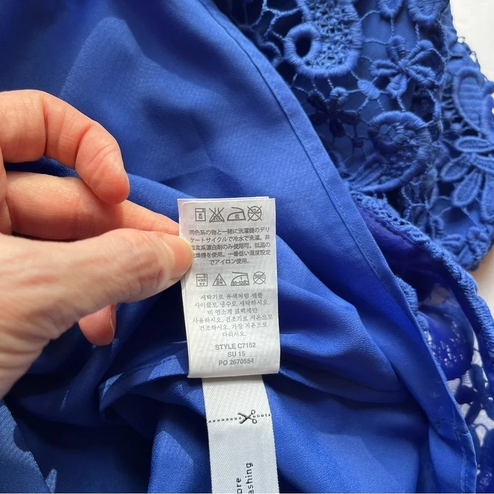J. CREW Blue Floral Lace Keyhole Sheath Sleeveless Dress Size 2